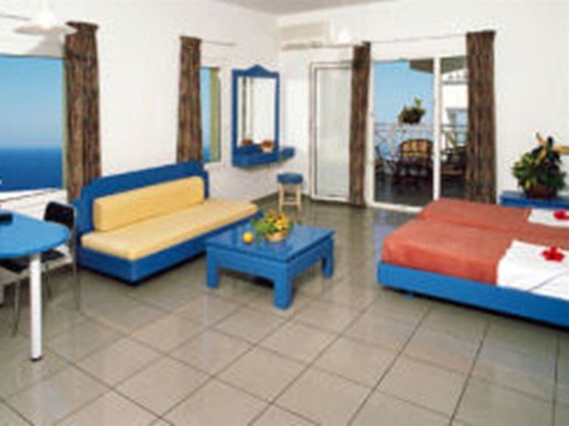 Scala Hotel-Apartments Agia Pelagia  Ngoại thất bức ảnh
