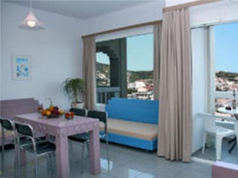 Scala Hotel-Apartments Agia Pelagia  Ngoại thất bức ảnh
